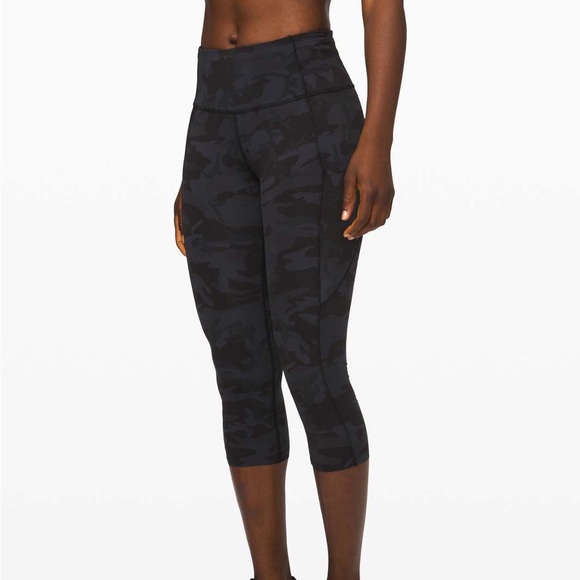 lululemon athletica Pants - Lululemon Fast and Free Crop II 19" *Non-Reflective
Incognito Camo Multi Grey 8